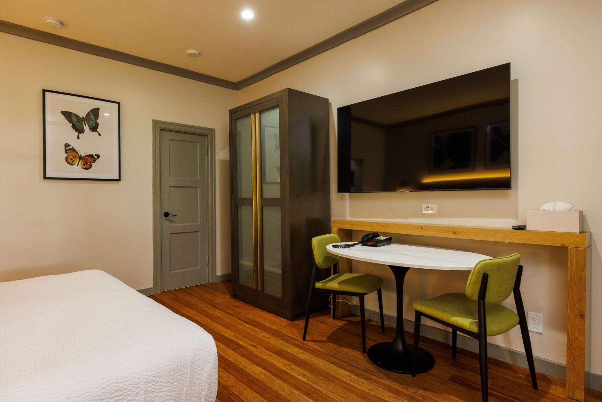Inn Marin And Suites, Ascend Hotel Collection Novato Eksteriør bilde